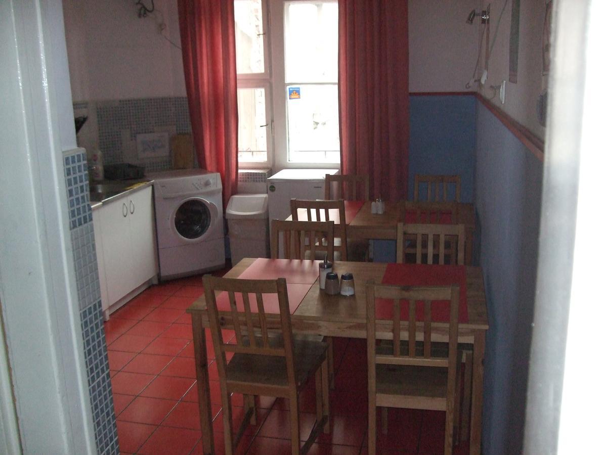 Old Walls Hostel Красков Екстериор снимка