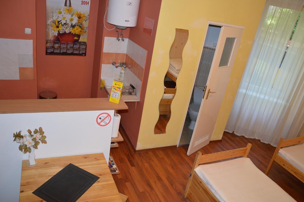 Old Walls Hostel Красков Стая снимка
